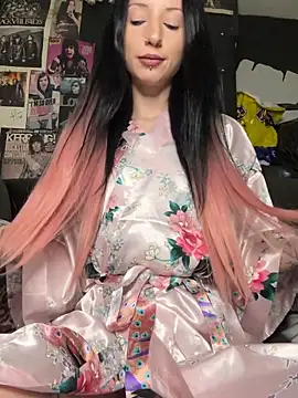 MissMidnightUK online show from 21, 2, 2026