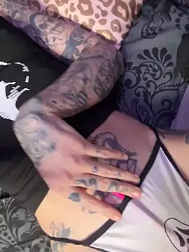 MissMidnightUK online show from 25, 11, 2025