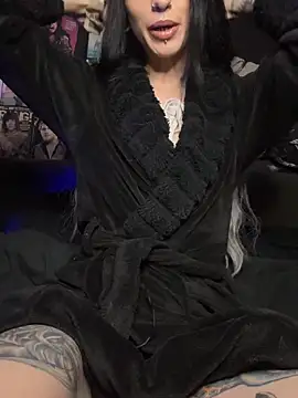 MissMidnightUK online show from 17, 3, 2026