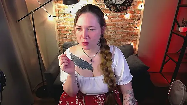 Ozalin Green online show from 27, 9, 2025