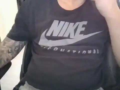 Snapshot of realityyshowww chatting on 20, 10, 2025 realityyshowww online show from 20, 10, 2025