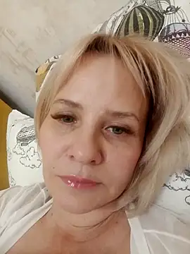 Milen Milf online show from 1, 2, 2025
