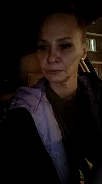 Milen Milf online show from 4, 12, 2024
