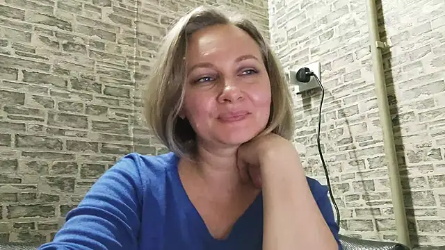 EdithManning online show from 11, 2, 2025