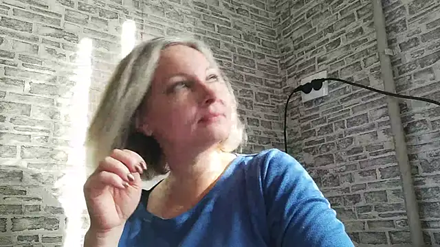 EdithManning online show from 11, 2, 2025