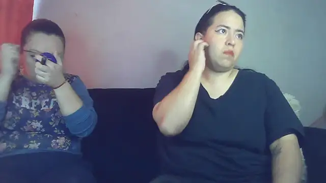 katieeandsharonn online show from 28, 11, 2025