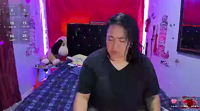 Snapshot of katieeandsharonn chatting on 20, 2, 2025 katieeandsharonn online show from 20, 2, 2025