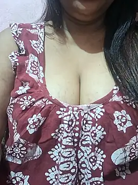 Hot-Anuska online show from 5, 2, 2026