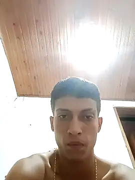 Snapshot of wolf_james123 chatting on 12, 12, 2024 wolf james123 online show from 12, 12, 2024