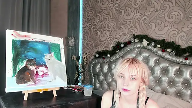 -NoraBless online show from 1, 1, 2025