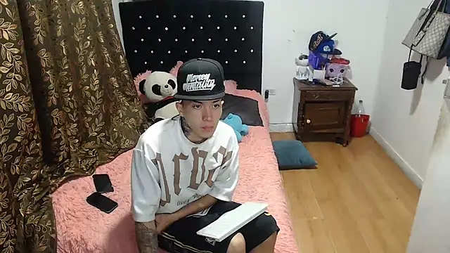 Kitty and jake online show from 18, 3, 2025