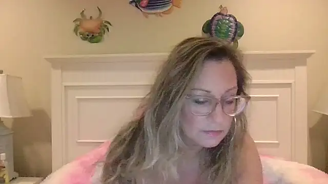 Aleesa milfxo online show from 28, 2, 2025