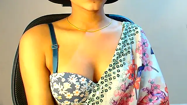 Snapshot of Chandani-Love chatting on 24, 5, 2026 Chandani-Love online show from 24, 5, 2026