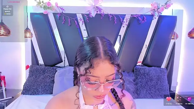 Snapshot of antonelllepiercee chatting on 28, 4, 2026 antonelllepiercee online show from 28, 4, 2026