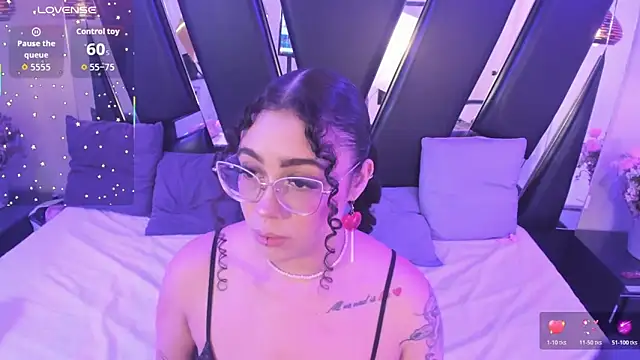 antonelllepiercee online show from 5, 12, 2025