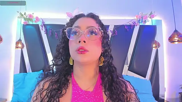 Snapshot of antonelllepiercee chatting on 26, 6, 2026 antonelllepiercee online show from 26, 6, 2026