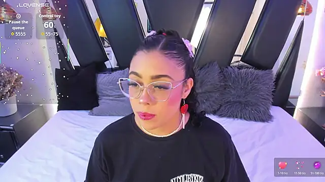 antonelllepiercee online show from 29, 11, 2025