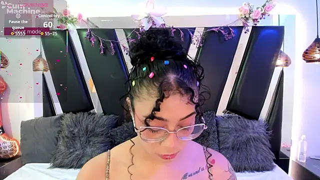 antonelllepiercee online show from 19, 2, 2026