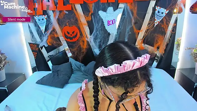 antonelllepiercee online show from 22, 10, 2025