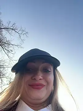 LadyTatiana online show from 17, 1, 2025