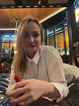 LadyTatiana online show from 17, 1, 2025