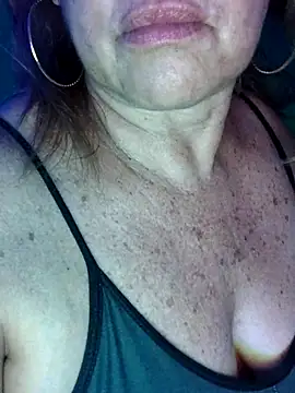 Kasandra Ho online show from 8, 2, 2026