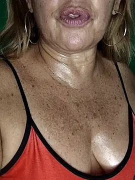 Snapshot of Kasandra_Ho chatting on 17, 11, 2025 Kasandra Ho online show from 17, 11, 2025