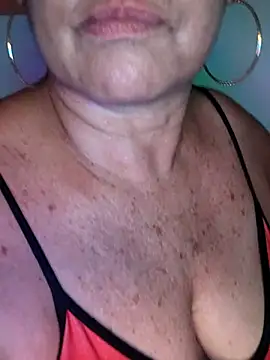 Kasandra Ho online show from 5, 3, 2026