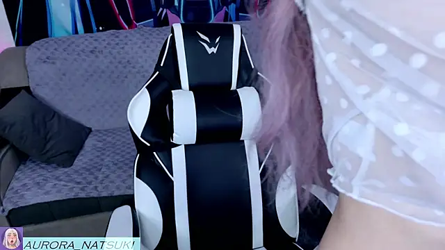 Snapshot of Aurora_Natsuki chatting on 11, 10, 2025 Aurora Natsuki online show from 11, 10, 2025