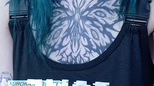 Snapshot of Aurora_Natsuki chatting on 19, 10, 2025 Aurora Natsuki online show from 19, 10, 2025