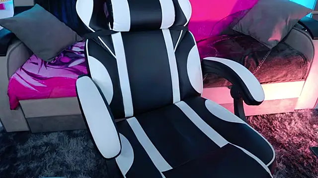 Snapshot of Aurora_Natsuki chatting on 23, 11, 2025 Aurora Natsuki online show from 23, 11, 2025