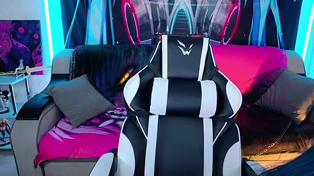 Snapshot of Aurora_Natsuki chatting on 1, 12, 2025 Aurora Natsuki online show from 1, 12, 2025