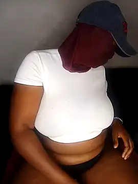 SexyRider200 online show from 13, 4, 2026