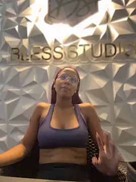 Snapshot of LucyLeah chatting on 28, 5, 2026 LucyLeah online show from 28, 5, 2026