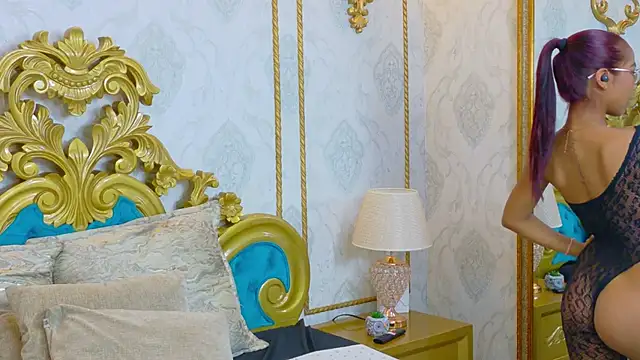 LucyLeah online show from 20, 11, 2025