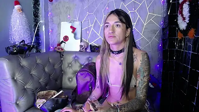 amelierouss online show from 2, 12, 2025