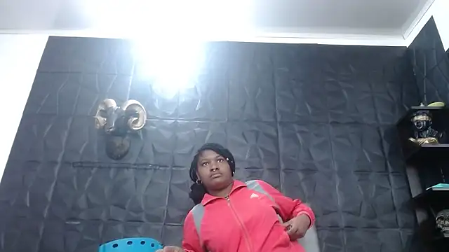 Snapshot of Hanna_Fox_69 chatting on 29, 10, 2025 Hanna Fox 69 online show from 29, 10, 2025