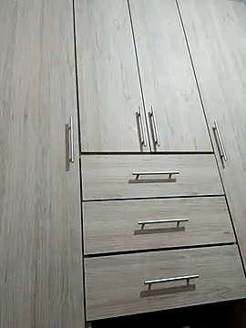 kharoll online show from 9, 4, 2026