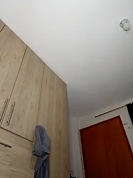 kharoll online show from 15, 4, 2026