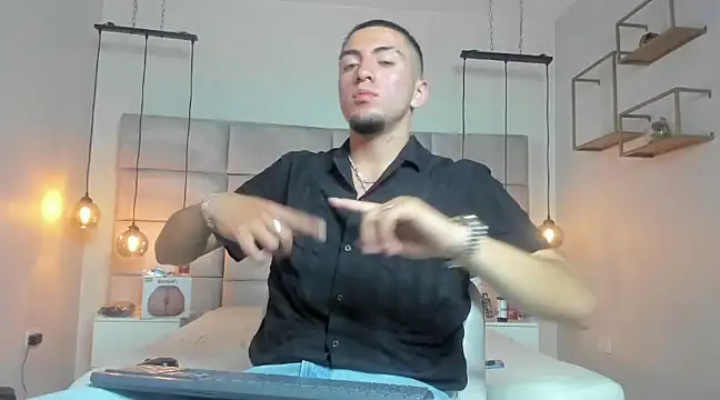 Snapshot of King_Dante_ chatting on 21, 2, 2025 King Dante online show from 21, 2, 2025