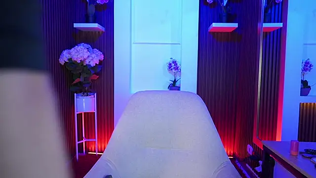 CattleyaScaly online show from 18, 10, 2025