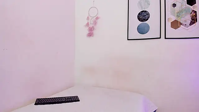 Abriil7 online show from 14, 10, 2025