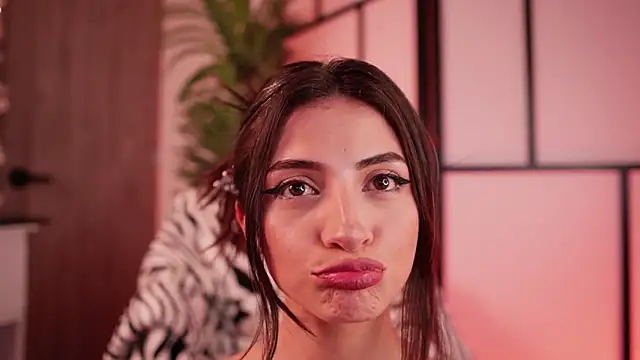 Snapshot of Megga_Bluee chatting on 27, 2, 2026 Megga Bluee online show from 27, 2, 2026