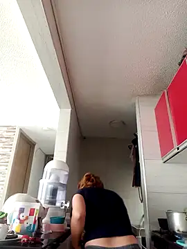 Snapshot of Skylar-Vox- chatting on 12, 10, 2025 Skylar-Vox- online show from 12, 10, 2025