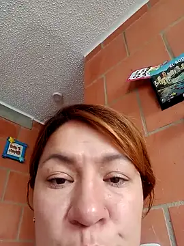 Snapshot of Skylar-Vox- chatting on 19, 10, 2025 Skylar-Vox- online show from 19, 10, 2025