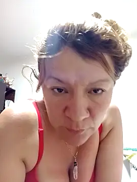 Snapshot of Skylar-Vox- chatting on 22, 10, 2025 Skylar-Vox- online show from 22, 10, 2025