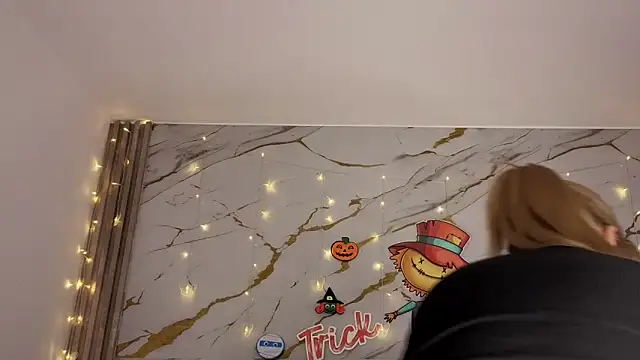 Snapshot of agatha_97_ chatting on 26, 10, 2025 agatha 97 online show from 26, 10, 2025