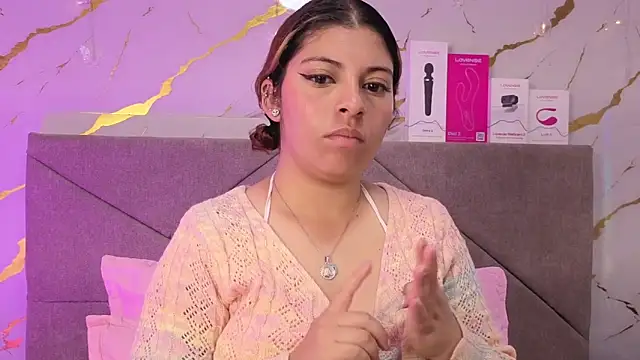 agatha 97  online show from 18, 4, 2026