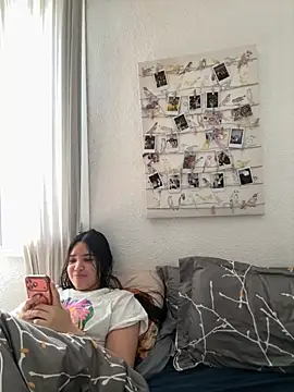 daniniescobarr online show from 23, 3, 2026