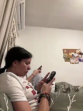 daniniescobarr online show from 7, 3, 2026